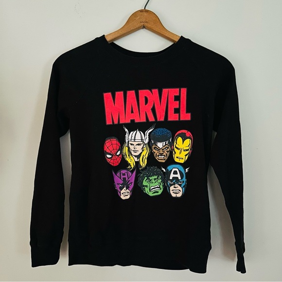 Unisex Reversible Marvel Comics Long Sleeve Tee - Picture 2 of 10